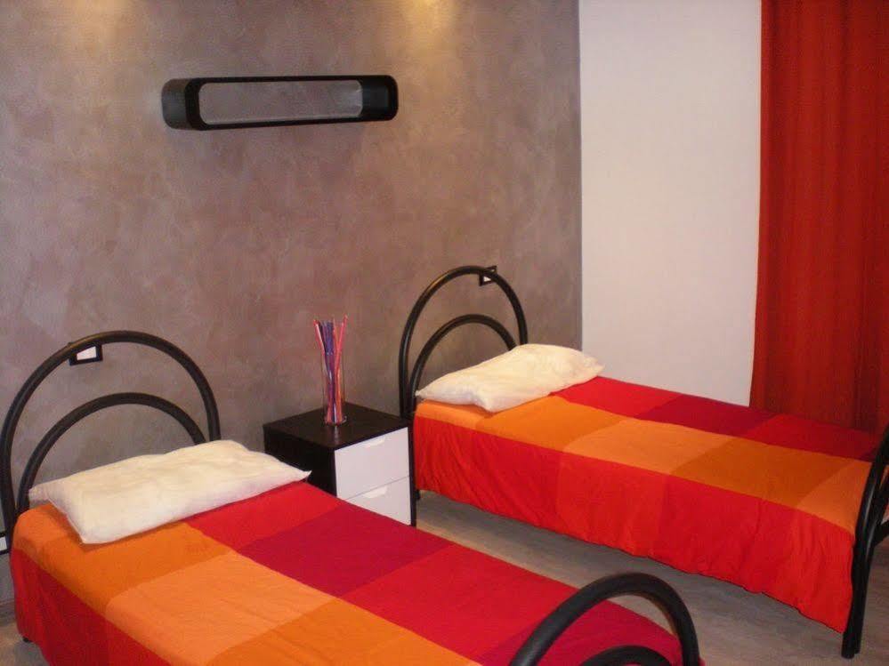 Enzo Luxury Rooms 로마 외부 사진
